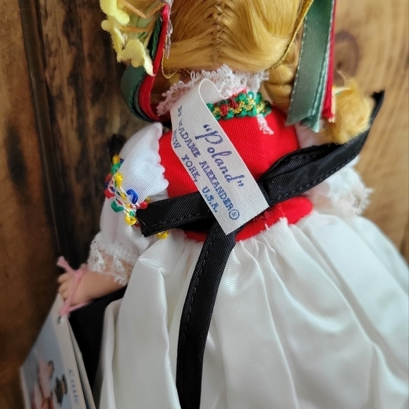 Poland little women collectible doll‎ - Picture 3 of 4